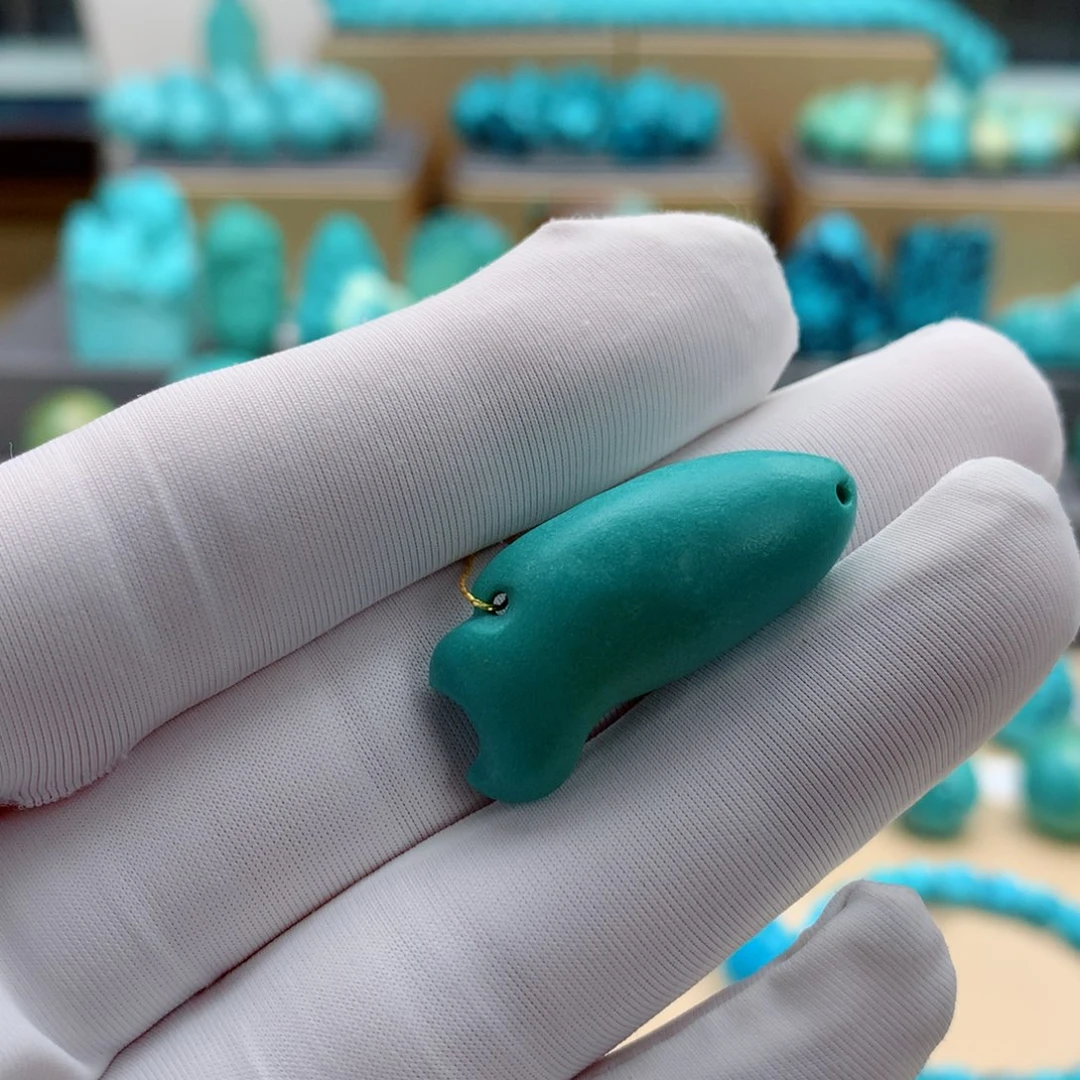 未镶嵌绿松石奇石