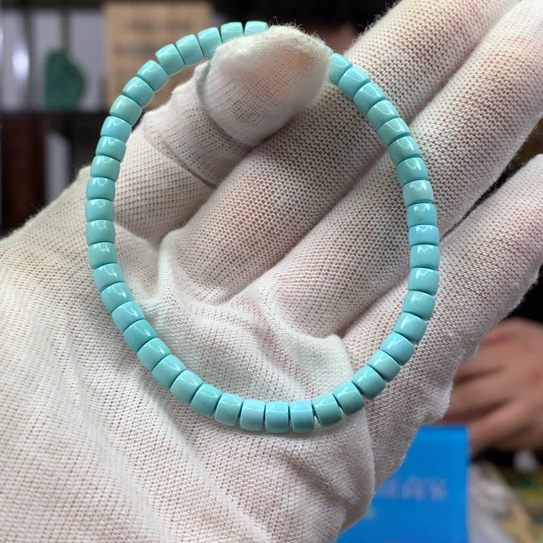 绿松石未镶嵌挂件