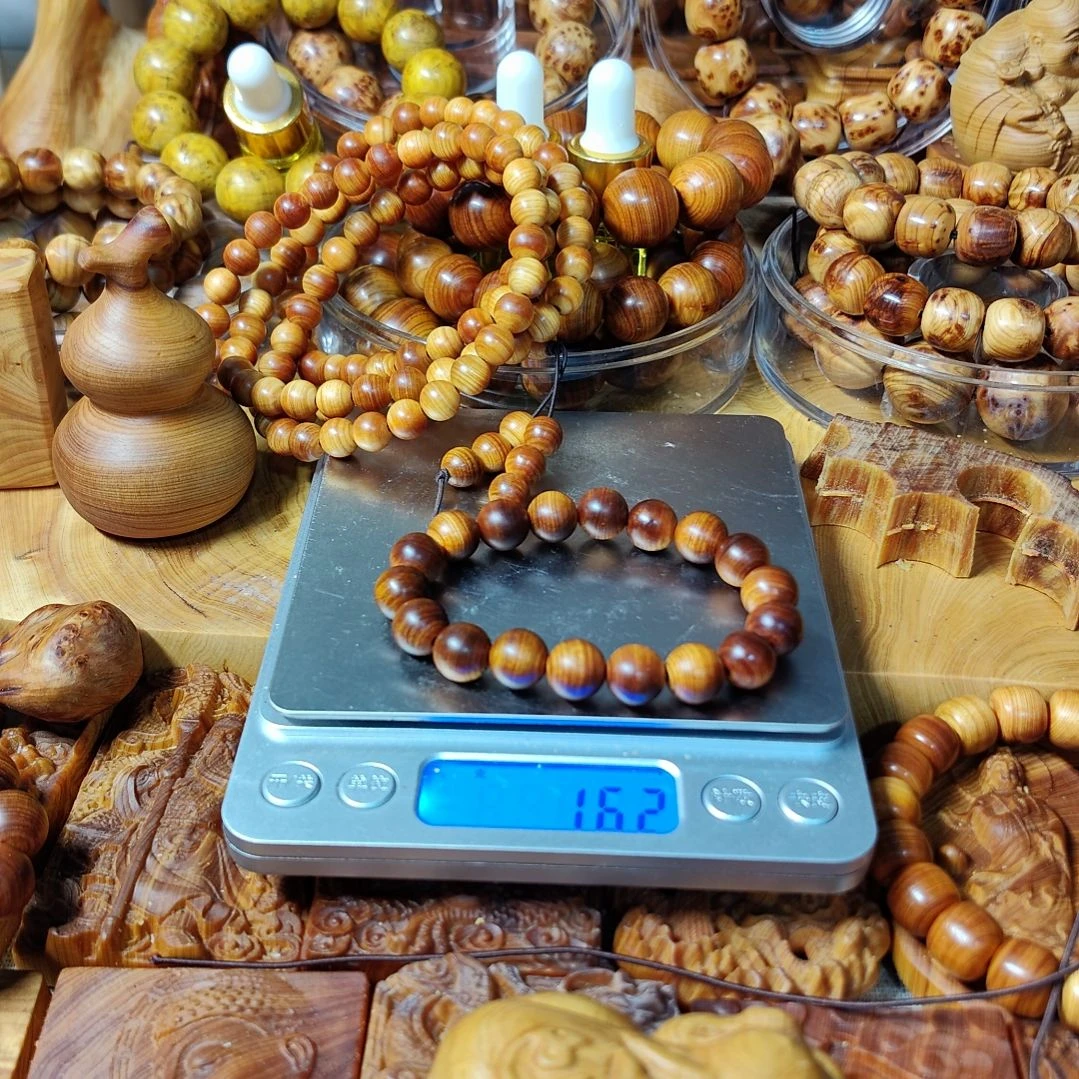 陇**人太行崖柏手工艺品