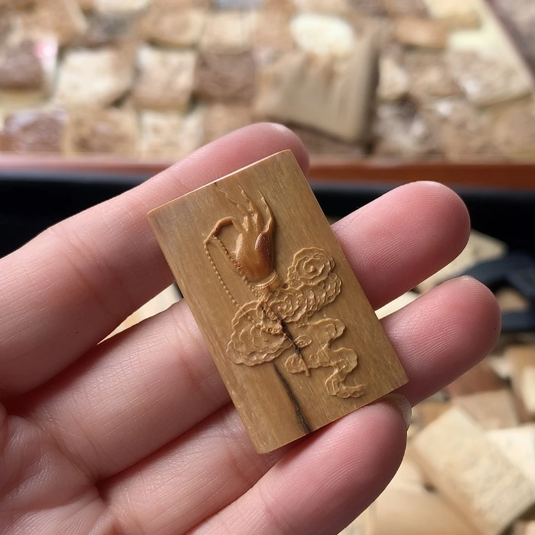 泥塑不打孔联系客服