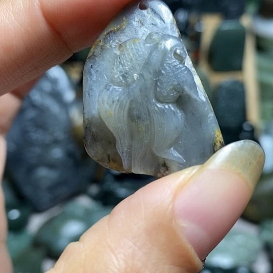 未镶嵌和田玉（糖玉）珠宝半成品