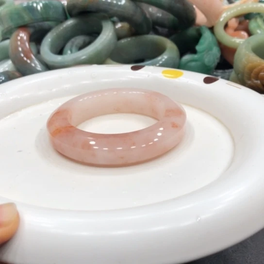 未镶嵌石英质玉珠宝半成品36