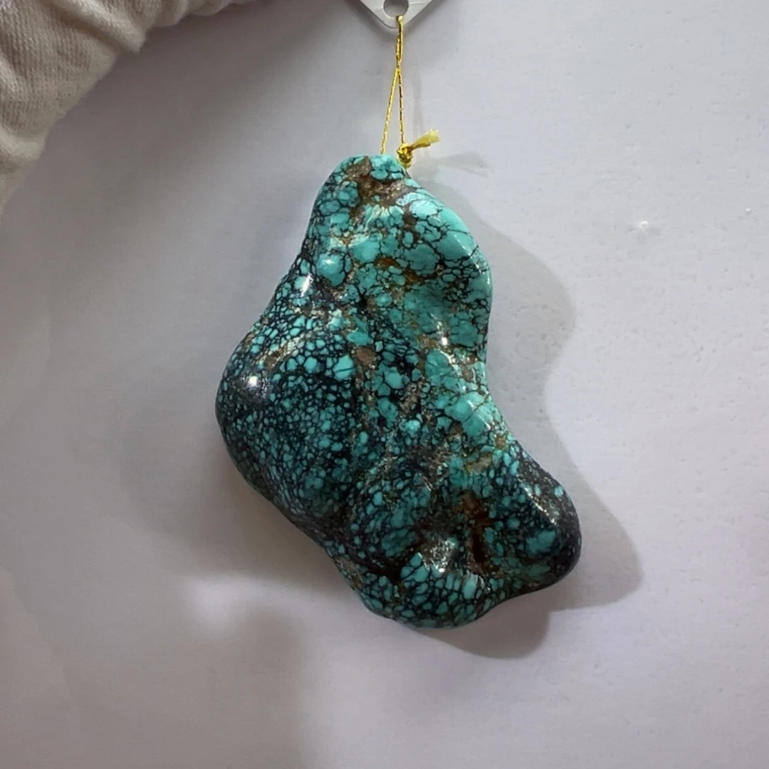 绿松石未镶嵌挂件