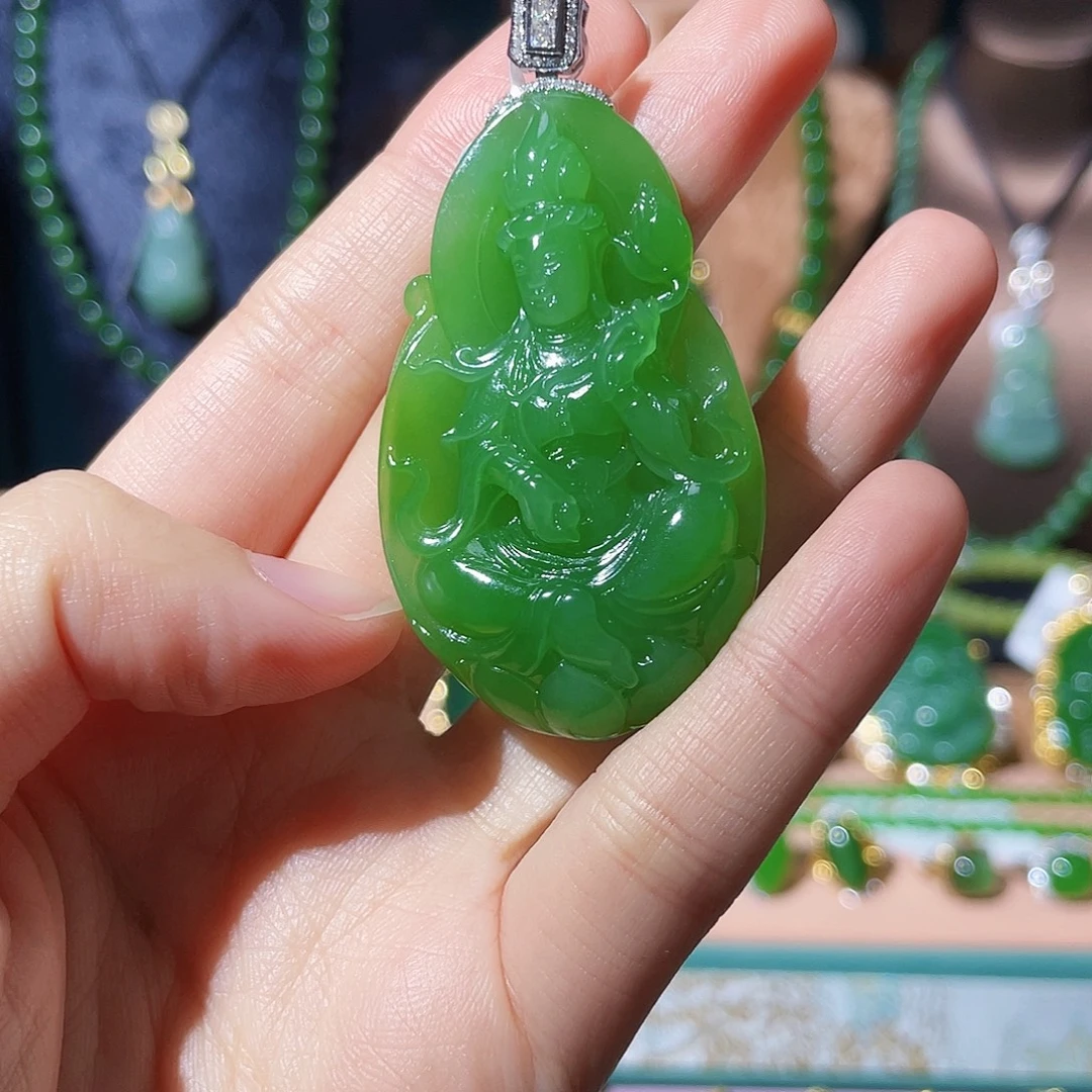 和田玉（碧玉）18K金镶嵌吊坠(不含链)