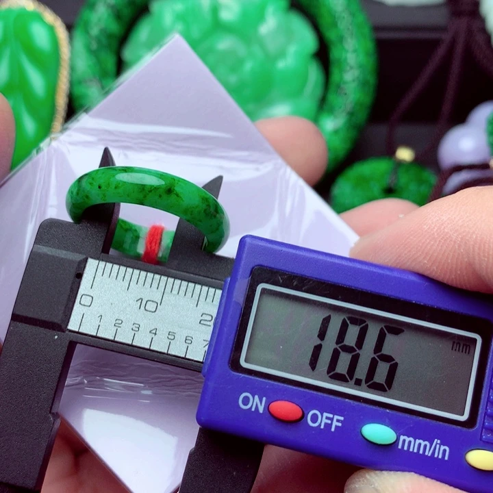 翡翠未镶嵌戒指A货