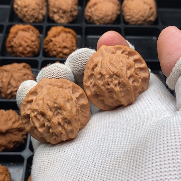 文玩核桃把件不***圆图图