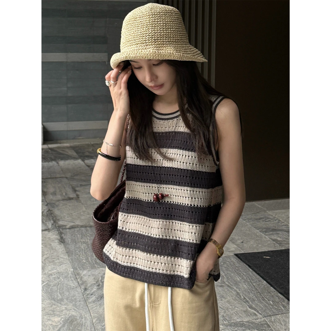 【盛夏进行曲】"亚麻+莱赛尔"设计感镂空条纹无袖背心马甲21482