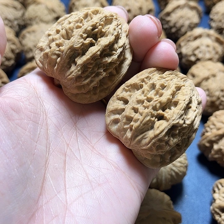 吊坠文玩核桃麦虎42