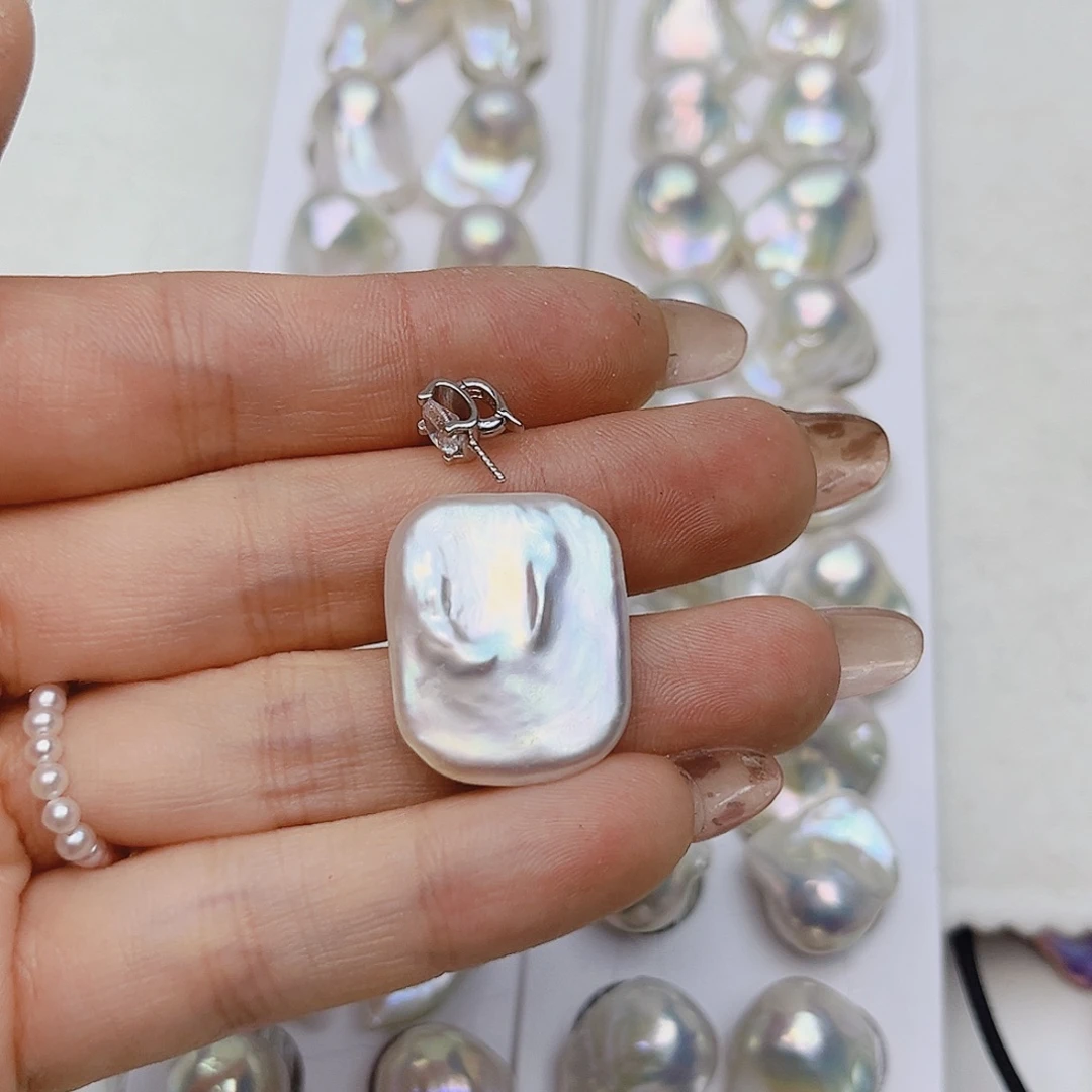 小***子未镶嵌颈饰淡水珍珠