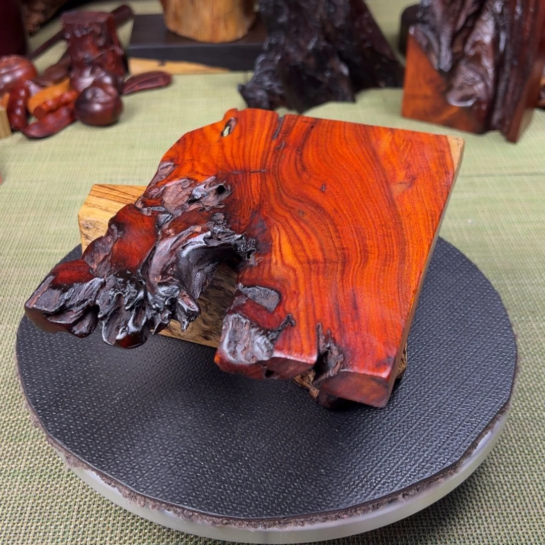 大果紫檀（缅甸花梨）村**坤