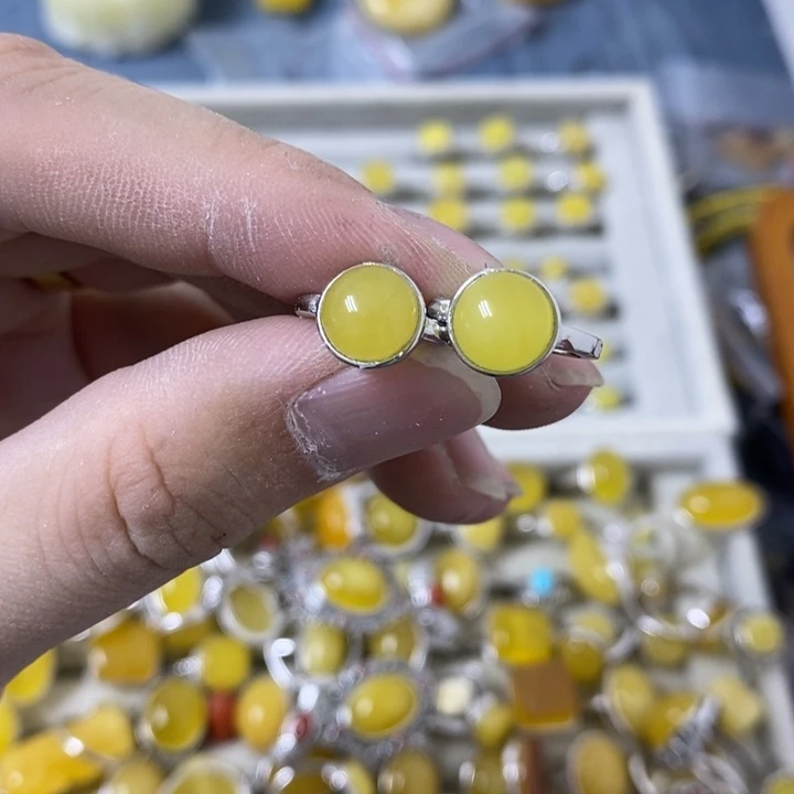 蜜蜡裸石银S925镶嵌耳扣