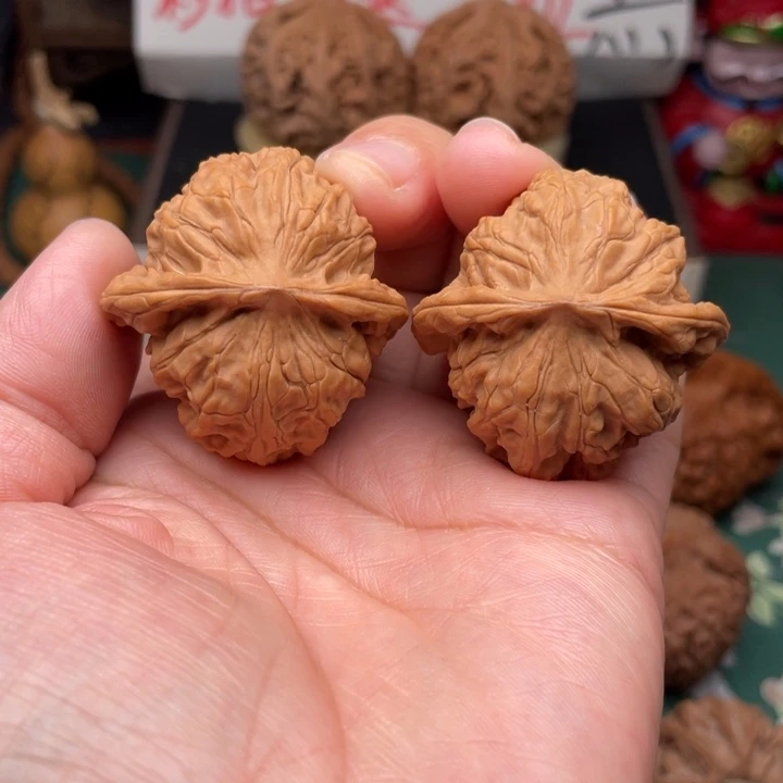 【闪购商品】把件文玩核桃38+全品野狼