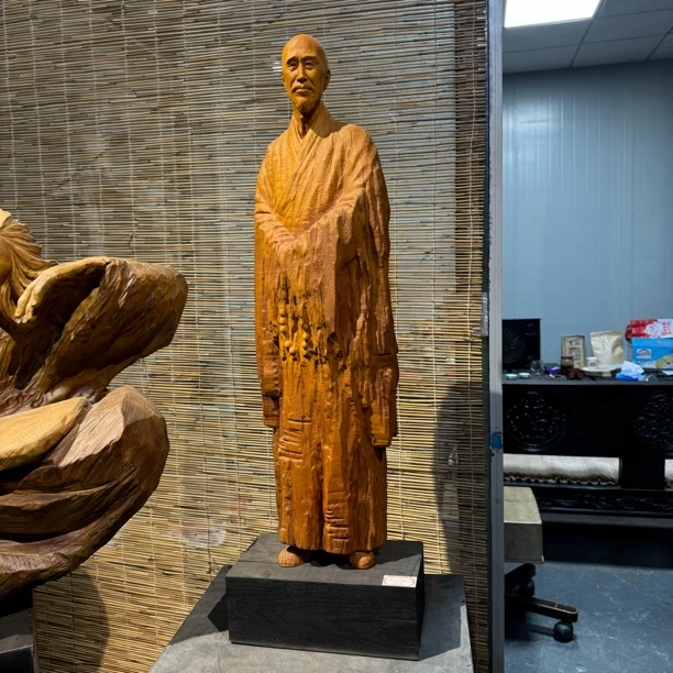 弘一法师居家桌面摆件