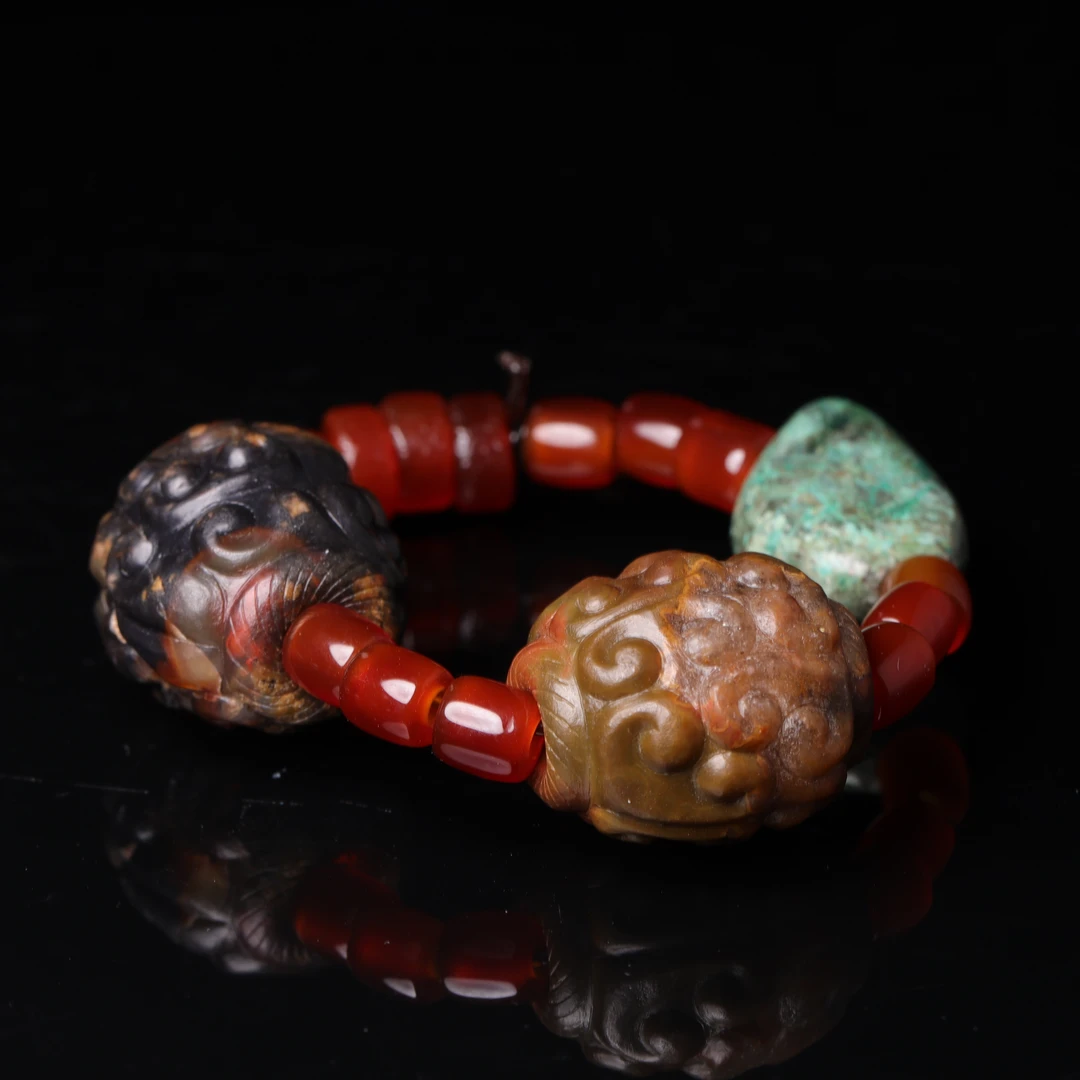 明代和田玉刻纹珠多宝串