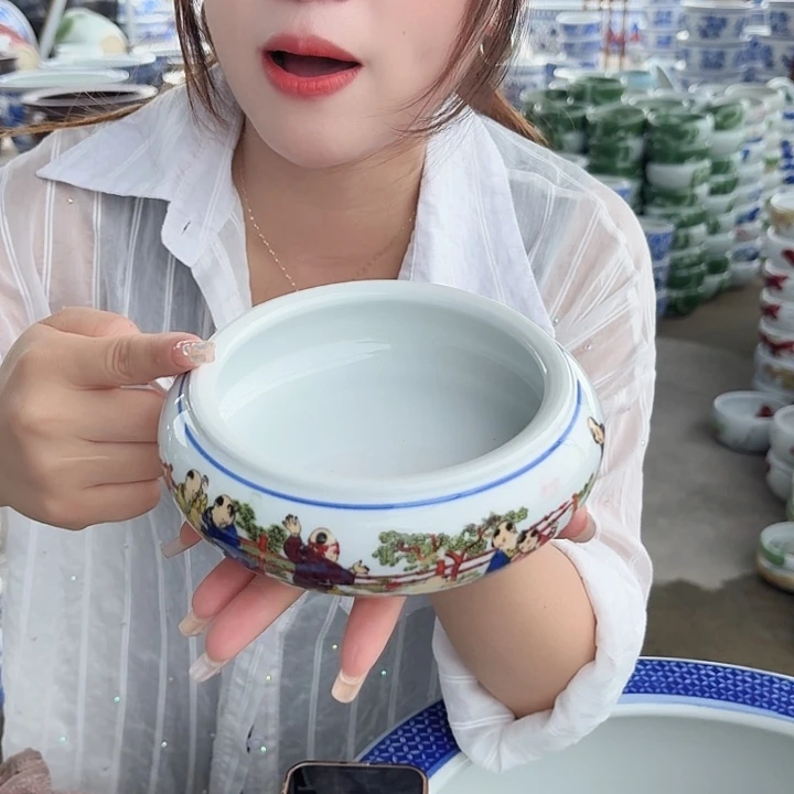 瓷片直径16厘米高5……