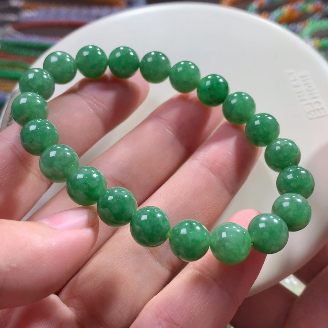 翡翠未镶嵌手链翡翠满色辣绿卡8.80+