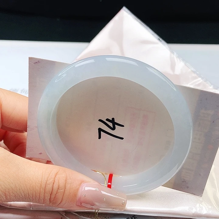 翡翠手镯未镶嵌55+正圈