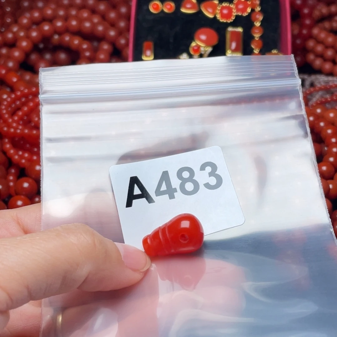 无***克南红玛瑙未镶嵌手链