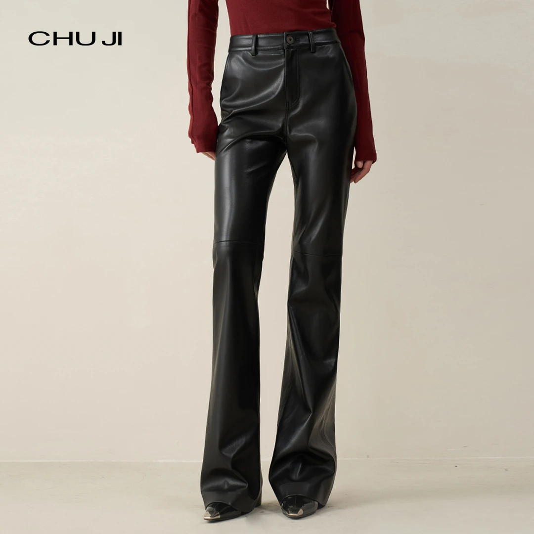 Chuji/出迹高腰PU蛋白皮微喇皮裤秋冬新款休闲喇叭长裤-D2Z1669K