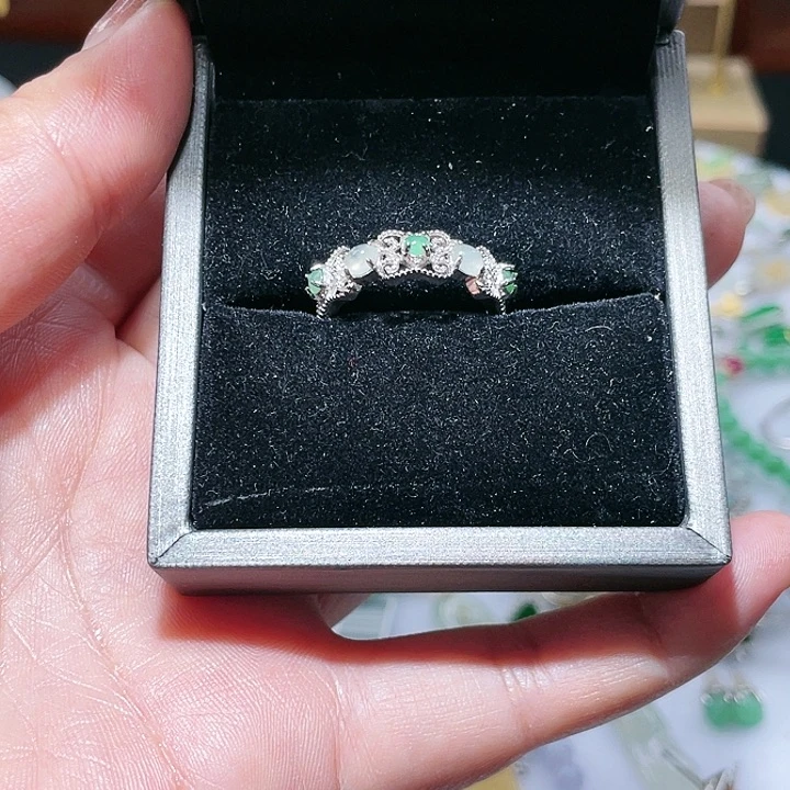 翡翠银S925镶嵌颈饰