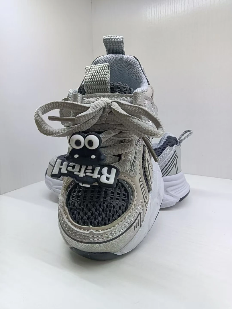 春款运动鞋板鞋听主播下单