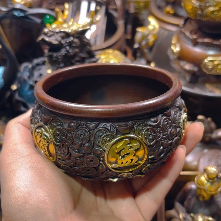 铜器摆件收收藏藏