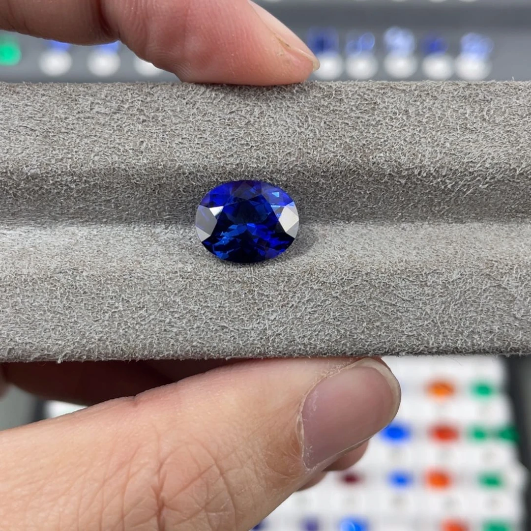 合成（培育）蓝宝石裸石未镶嵌王*贵5.12ct