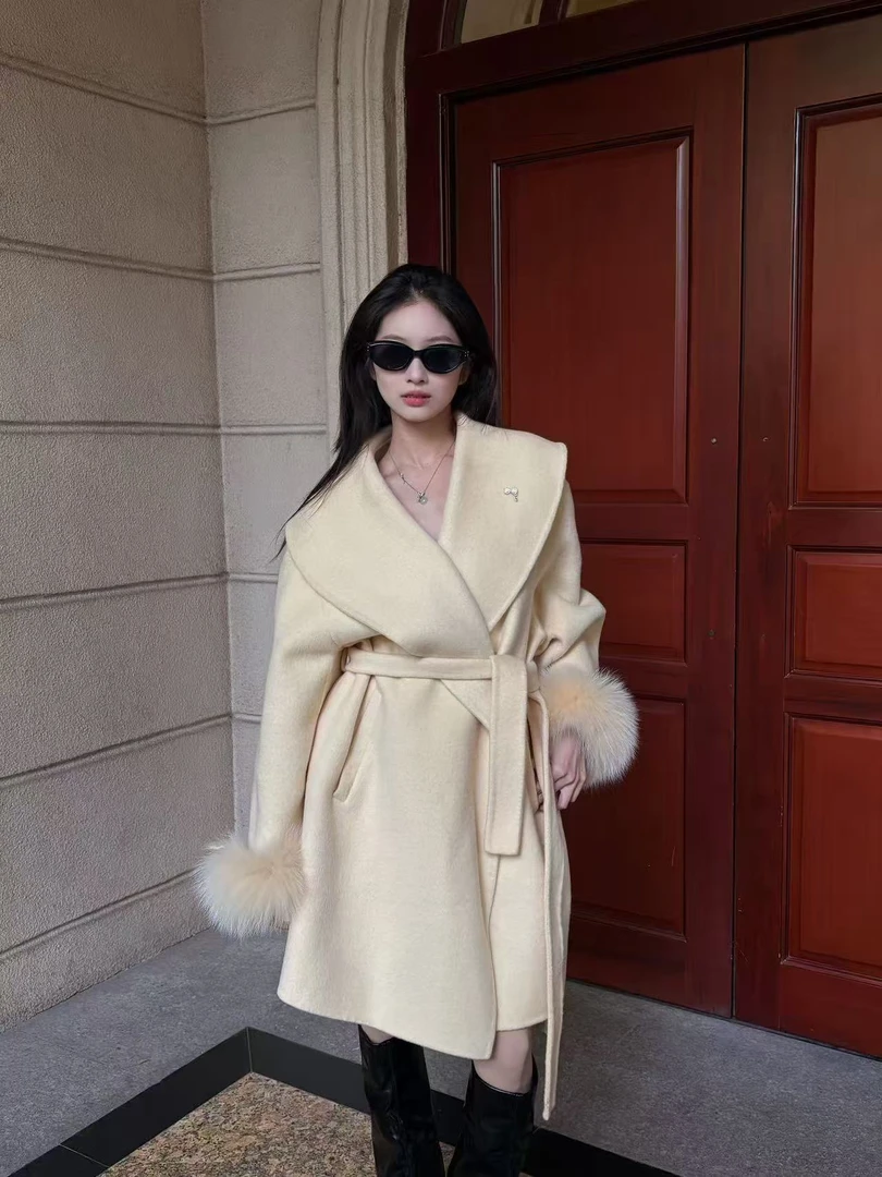 双面山羊绒狐狸毛气质短款羊毛大衣  N8071