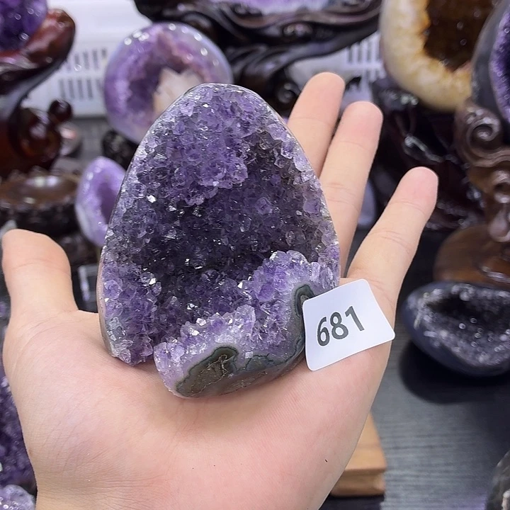 大型摆件（非配饰）未镶嵌水晶