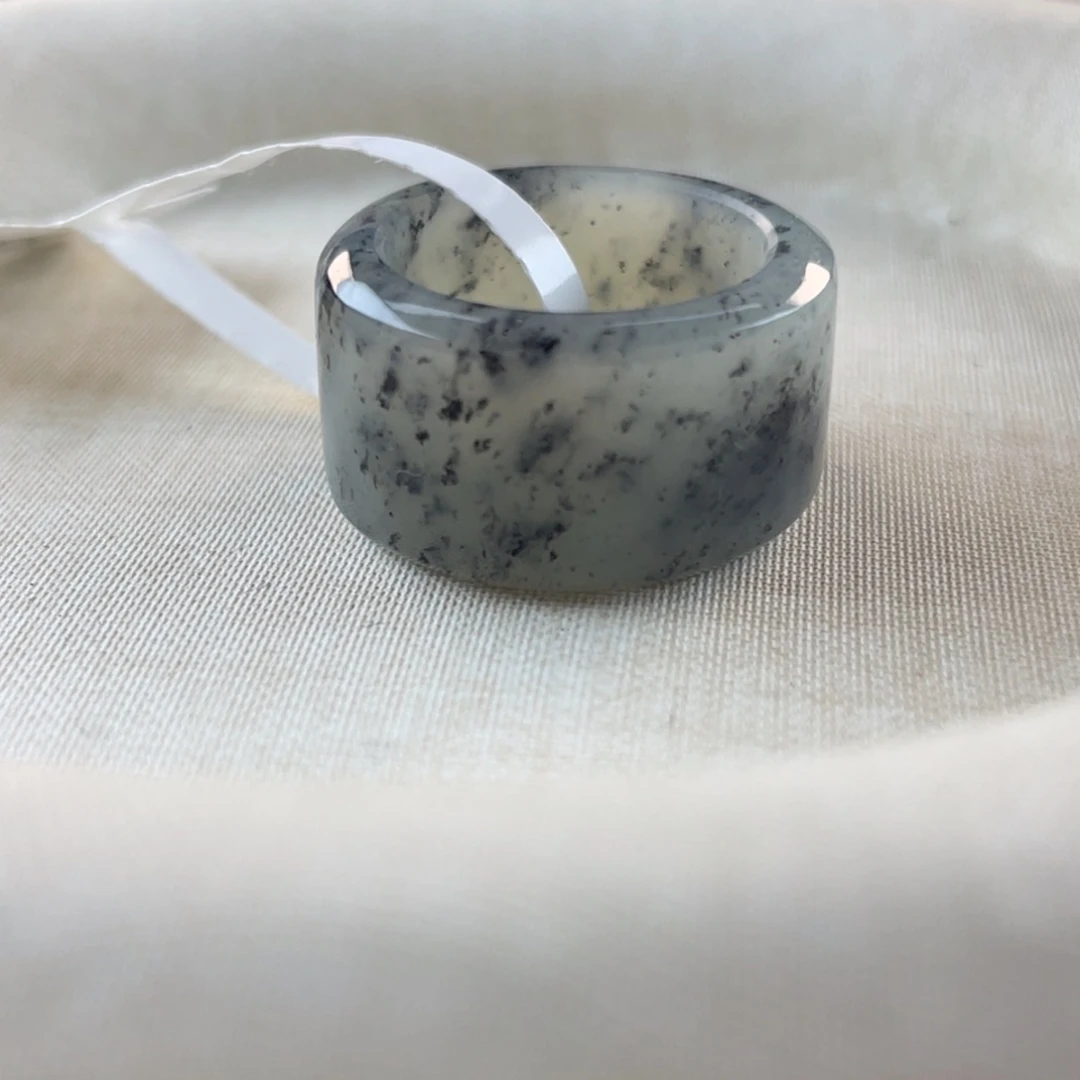 和田玉（糖玉）戒指未镶嵌芝麻汤圆港12，内径16.72