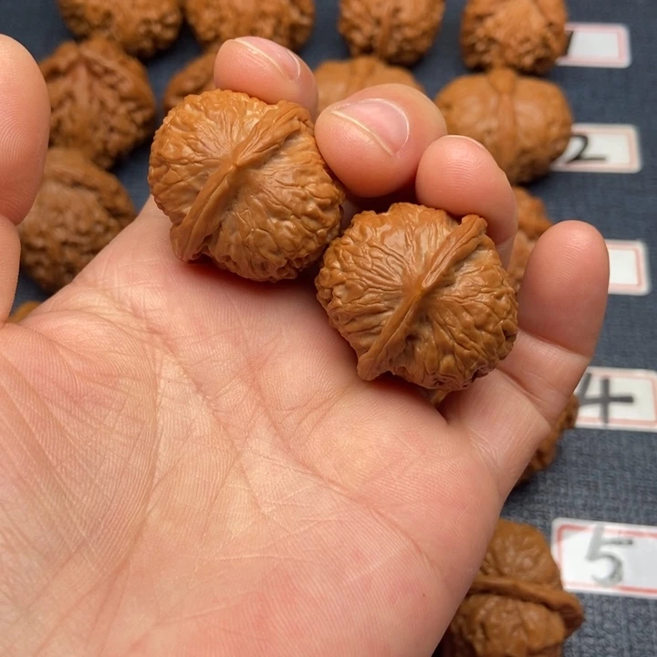 把件文玩核桃元宝30