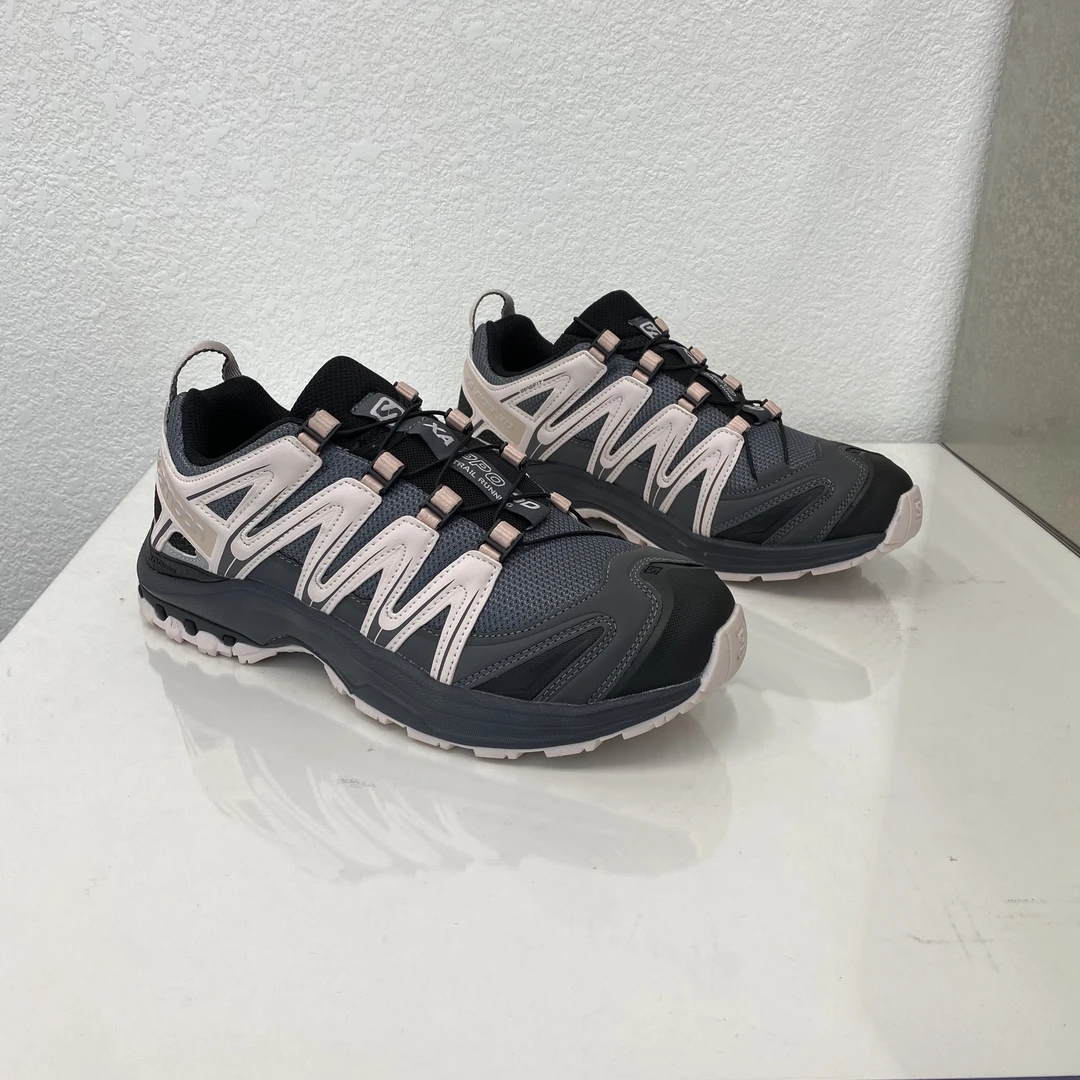 3333 百搭户外徒步跑鞋男女同款沙场灰XA PRO 3D飞盘（标准鞋码）