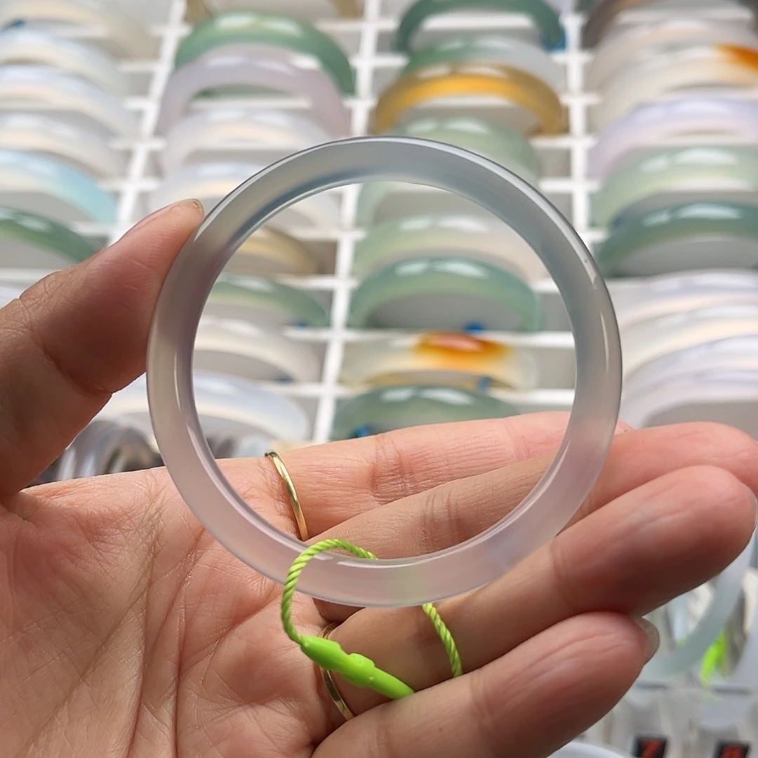 玛瑙/玉髓手镯未镶嵌5252