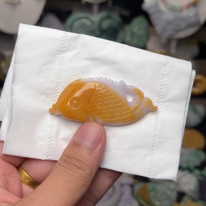 翡翠未镶嵌颈饰吊坠