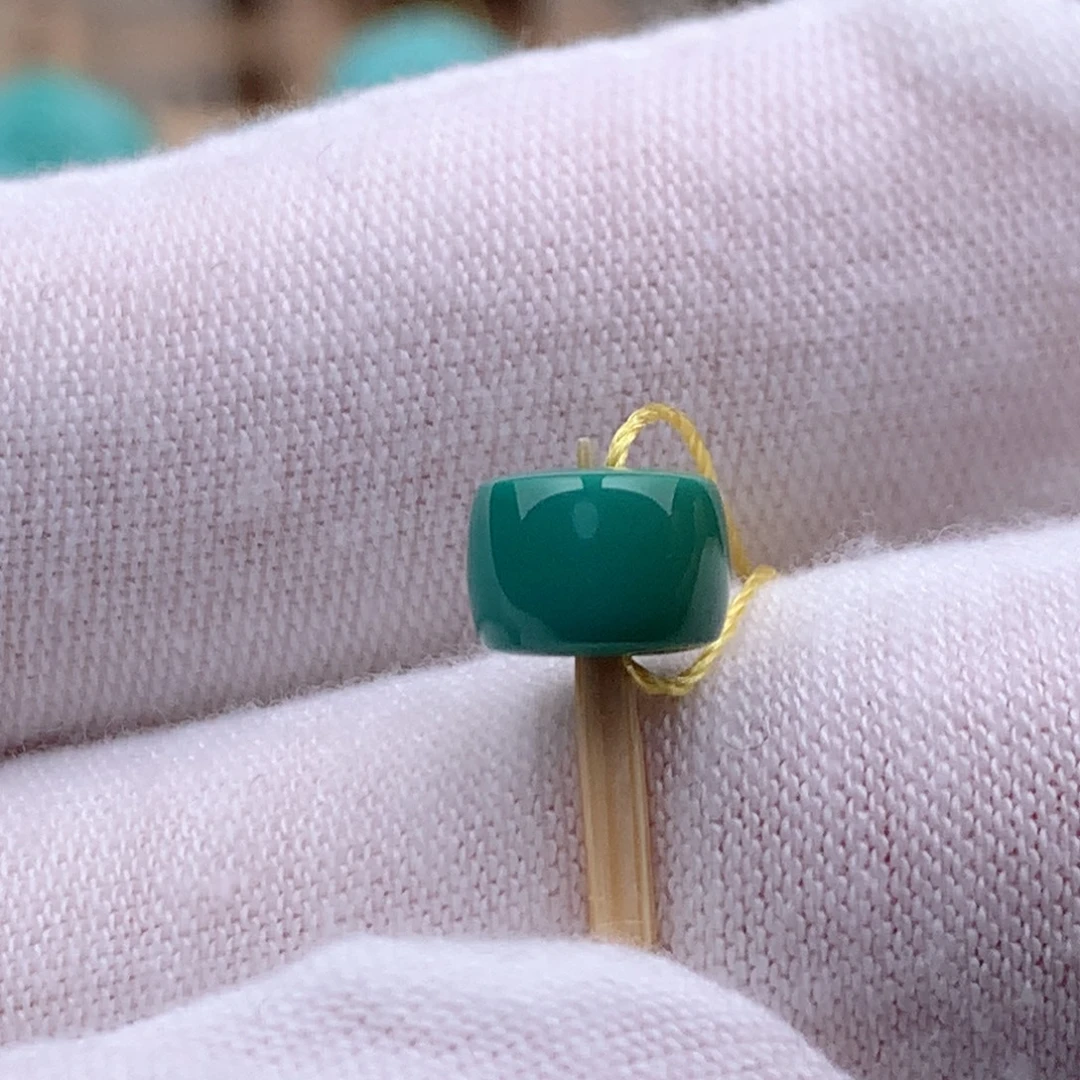 绿松石未镶嵌珠宝奇石7.2