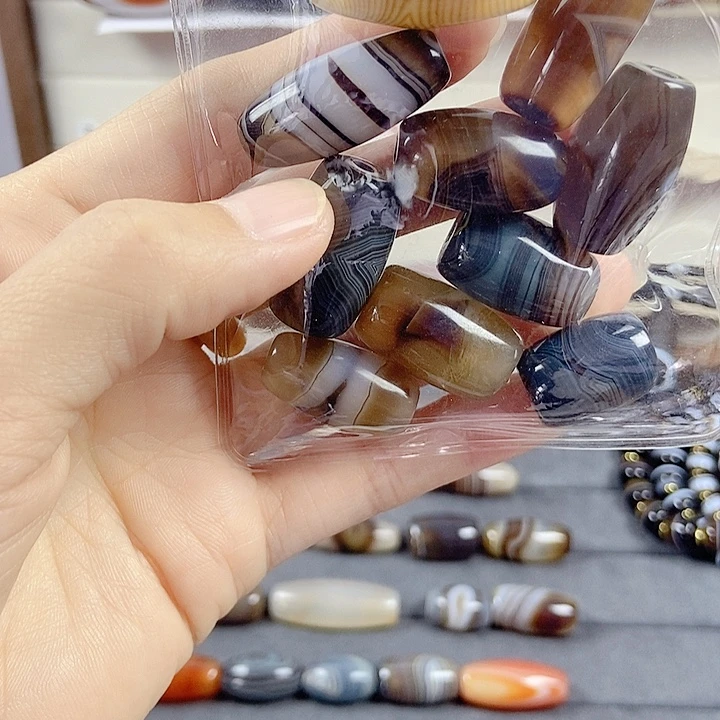 瓜***妈未镶嵌颈饰玛瑙/玉髓