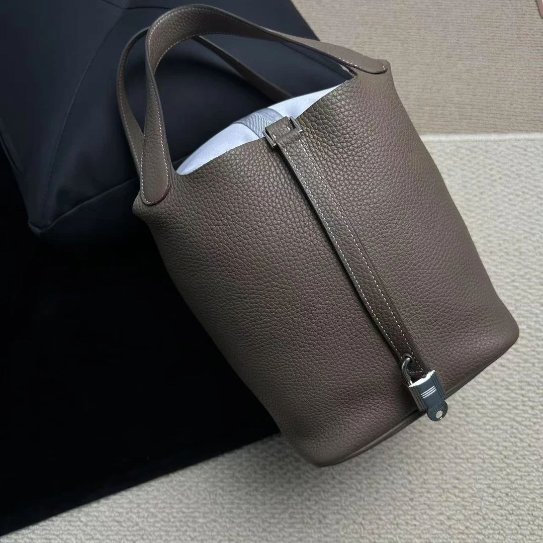 95新 Hermes/爱马仕 【文子姐专属】F671/大象灰菜篮子手提包/FB