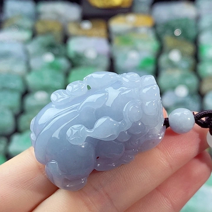 颈饰未镶嵌翡翠天然