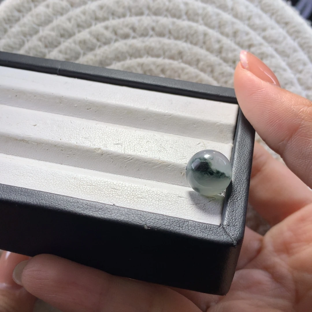 翡翠未镶嵌手串卡12黑冰