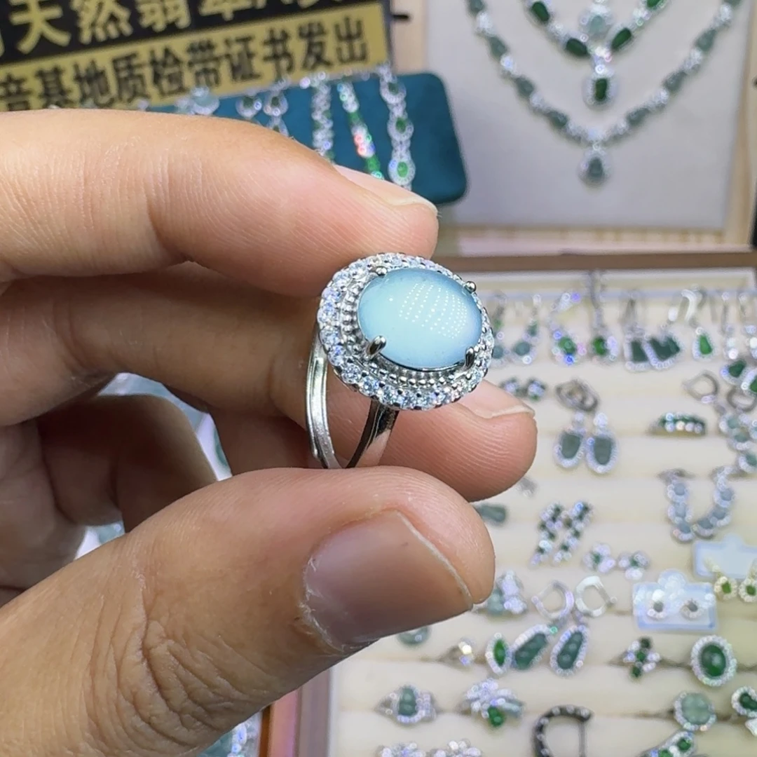 翡翠未镶嵌挂件89