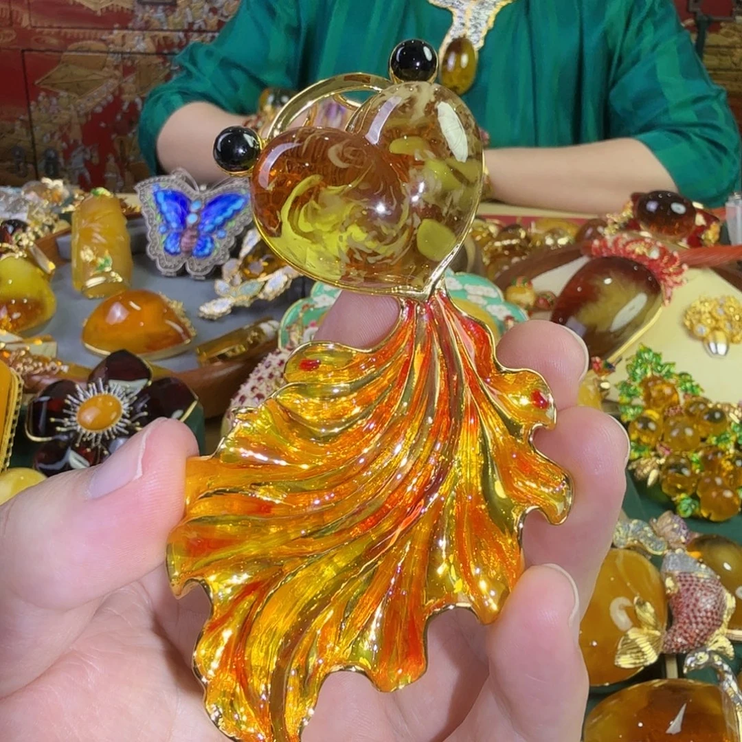 琥珀银S925镀金镶嵌吊坠(赠链)胸针