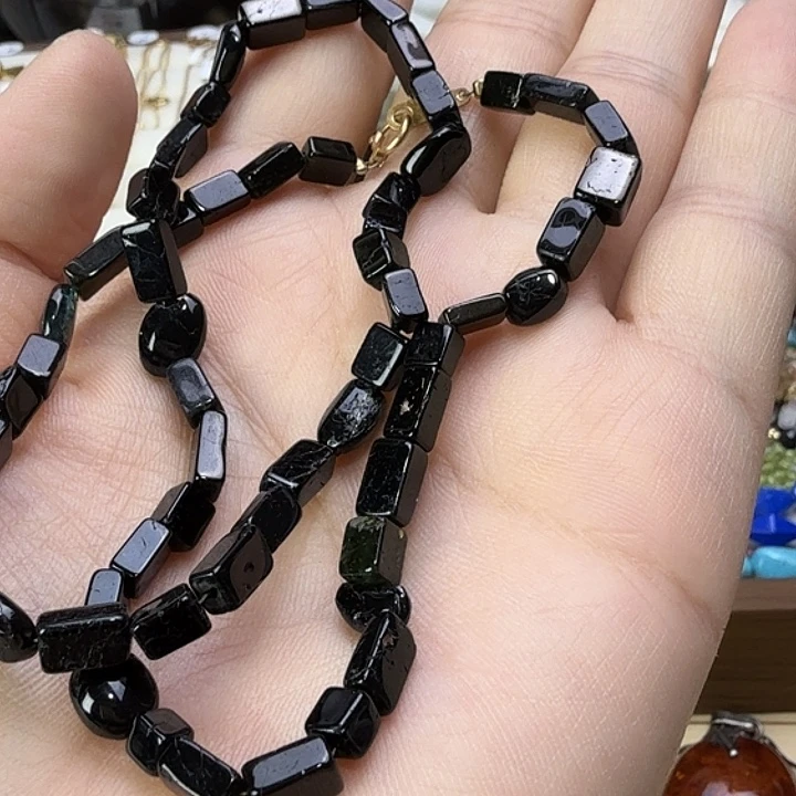 石英石纯铜黑色项链