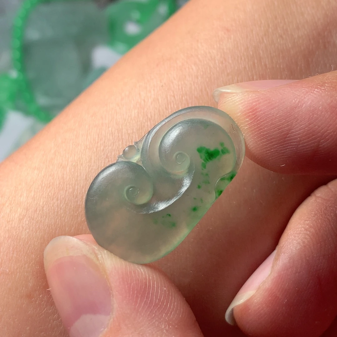 定制翡翠未镶嵌包工