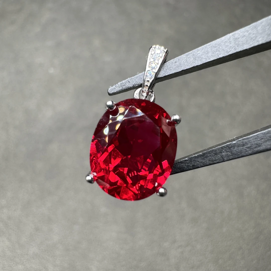 轻奢  s925银镀金 鸽血红色10*12简约吊坠 037