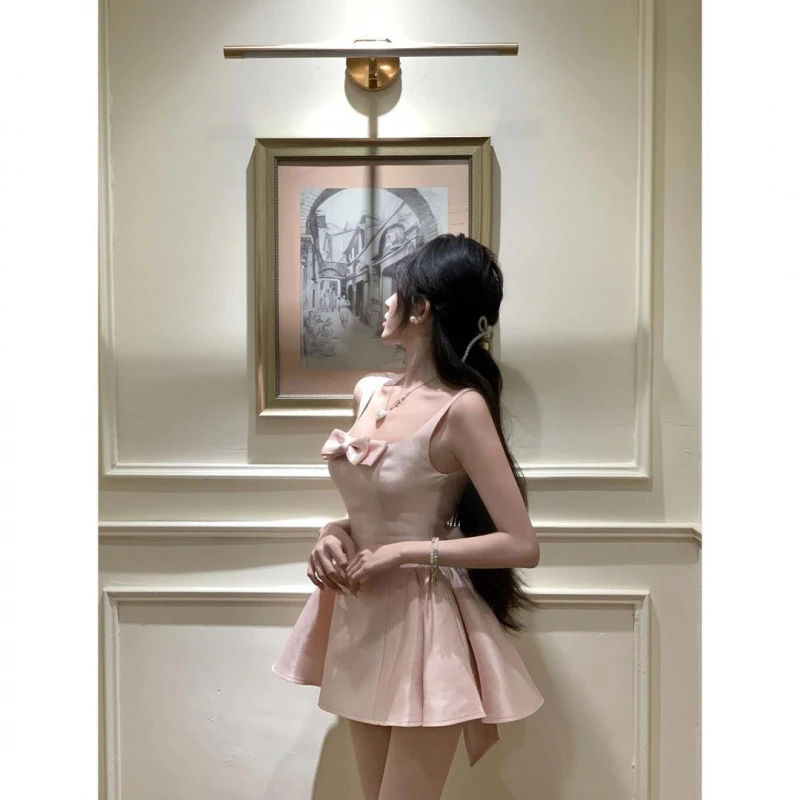 甜美纯欲风显瘦后背蝴蝶结富家千金大小姐公主吊带连衣裙春夏新款