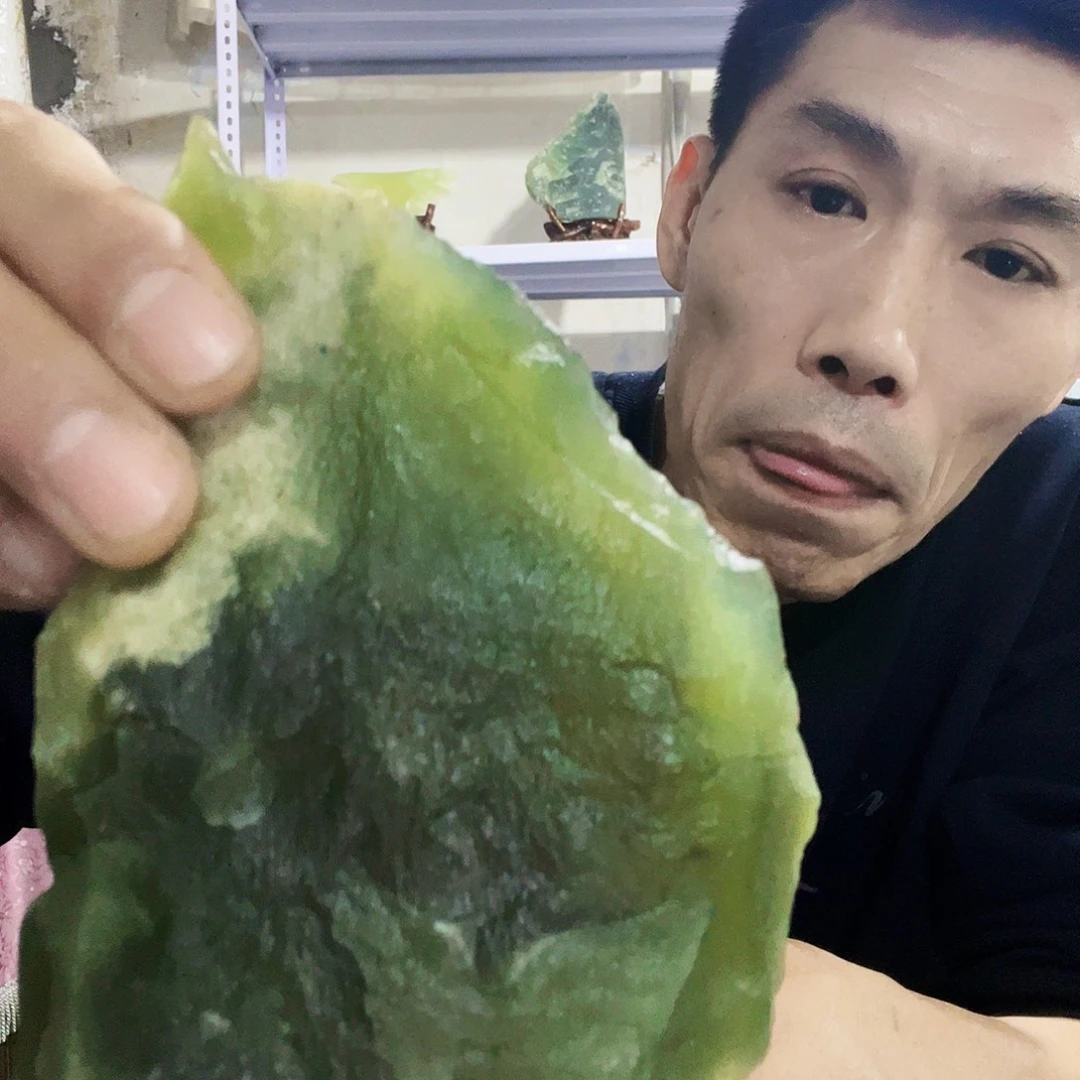 蛇纹石玉合金岫玉