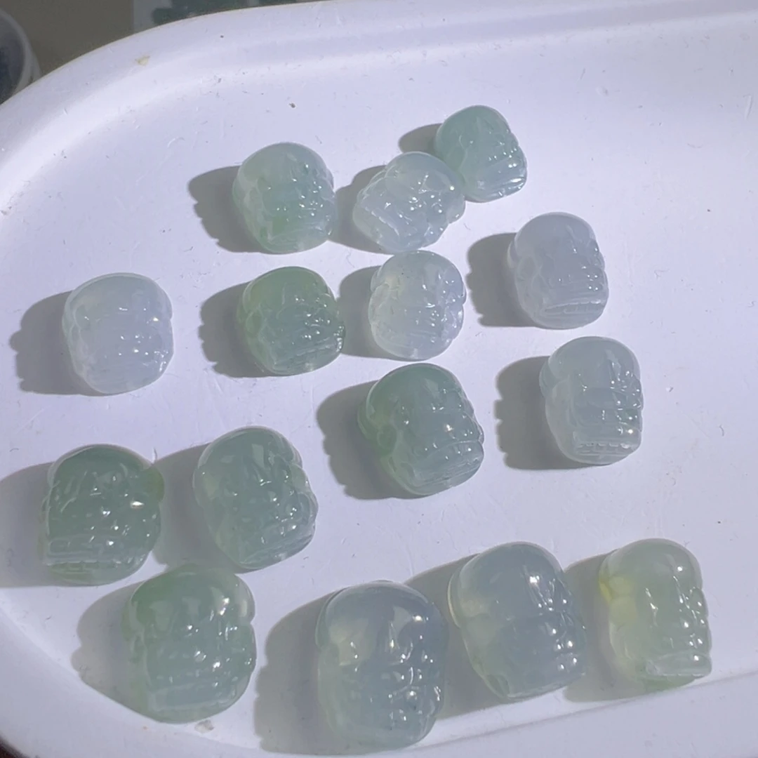 翡翠散珠精工貔貅