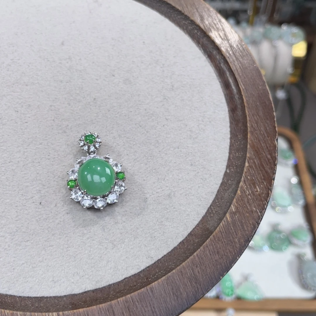 翡翠银S925镶嵌颈饰