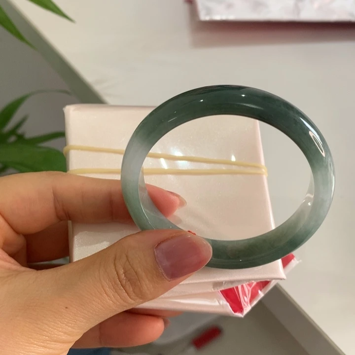 翡翠未镶嵌手镯半山水53.6