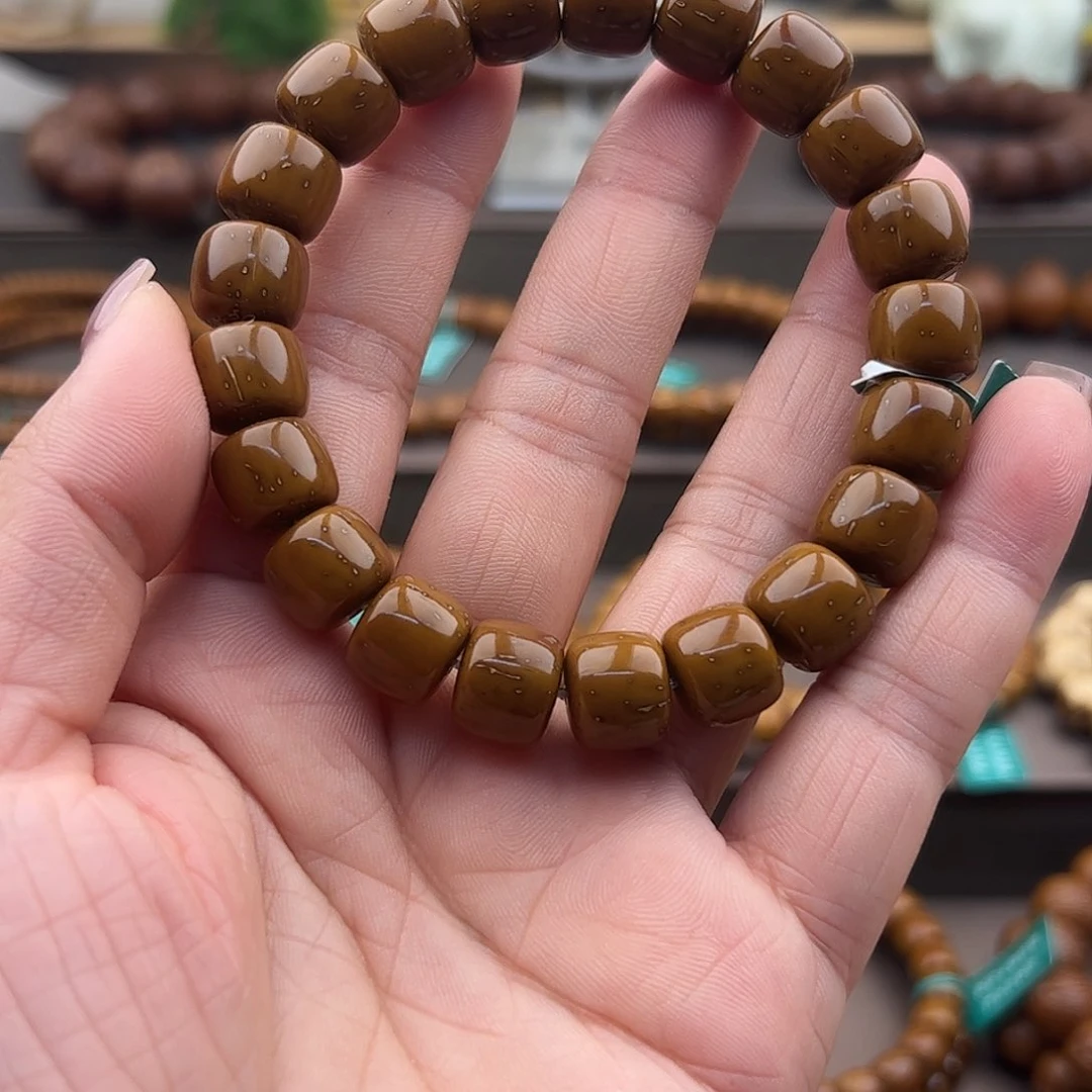 紫金鼠手串m****刘11➕实心老邢